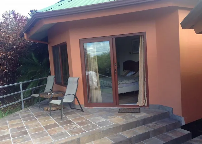 Arenal Lake Front & View Cottages Lodge