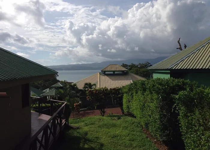 Lodge Arenal Lake Front & View Cottages