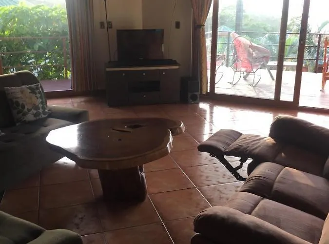 Arenal Lake Front & View Cottages Lodge Tilarán