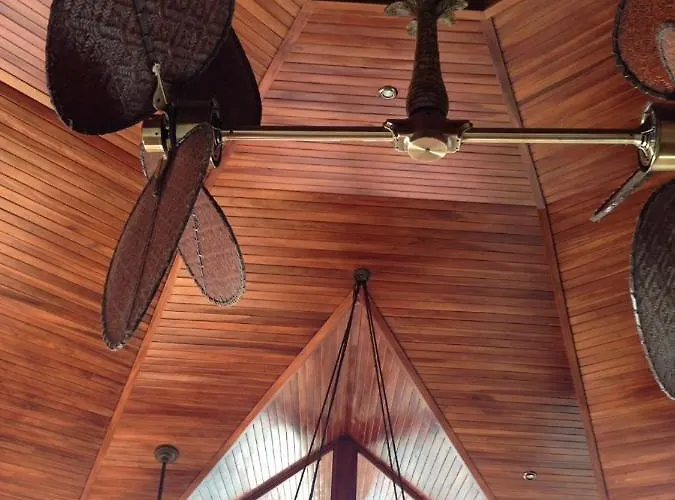Lodge Arenal Lake Front & View Cottages Tilarán